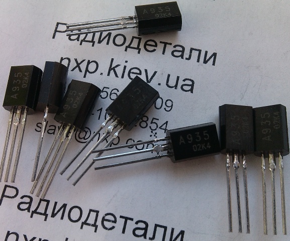 2SA935 транзистор биполярный Киев купить. 